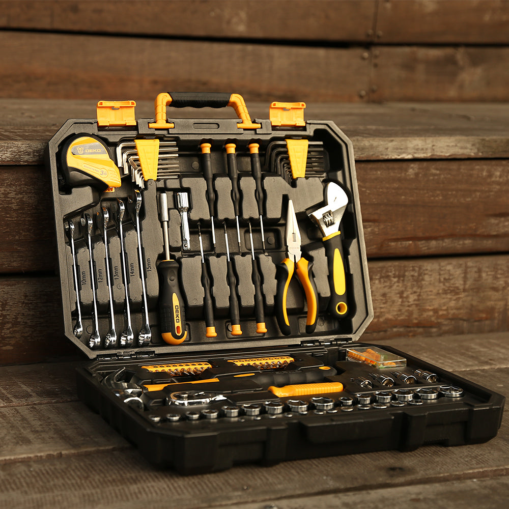 Handy Car Repair Tool Set